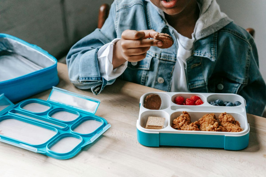 Nooit meer vieze broodtrommels – 7 tips om lunchbox & drinkfles schoon te houden
