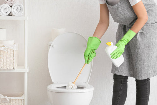 Toilet schoonmaken: fris en sprankelend in een handomdraai - ViralCleaning